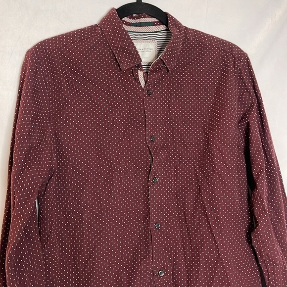 DENIM & FLOWER LONG SLEEVE BUTTON DOWN (S) - Picture 3 of 7